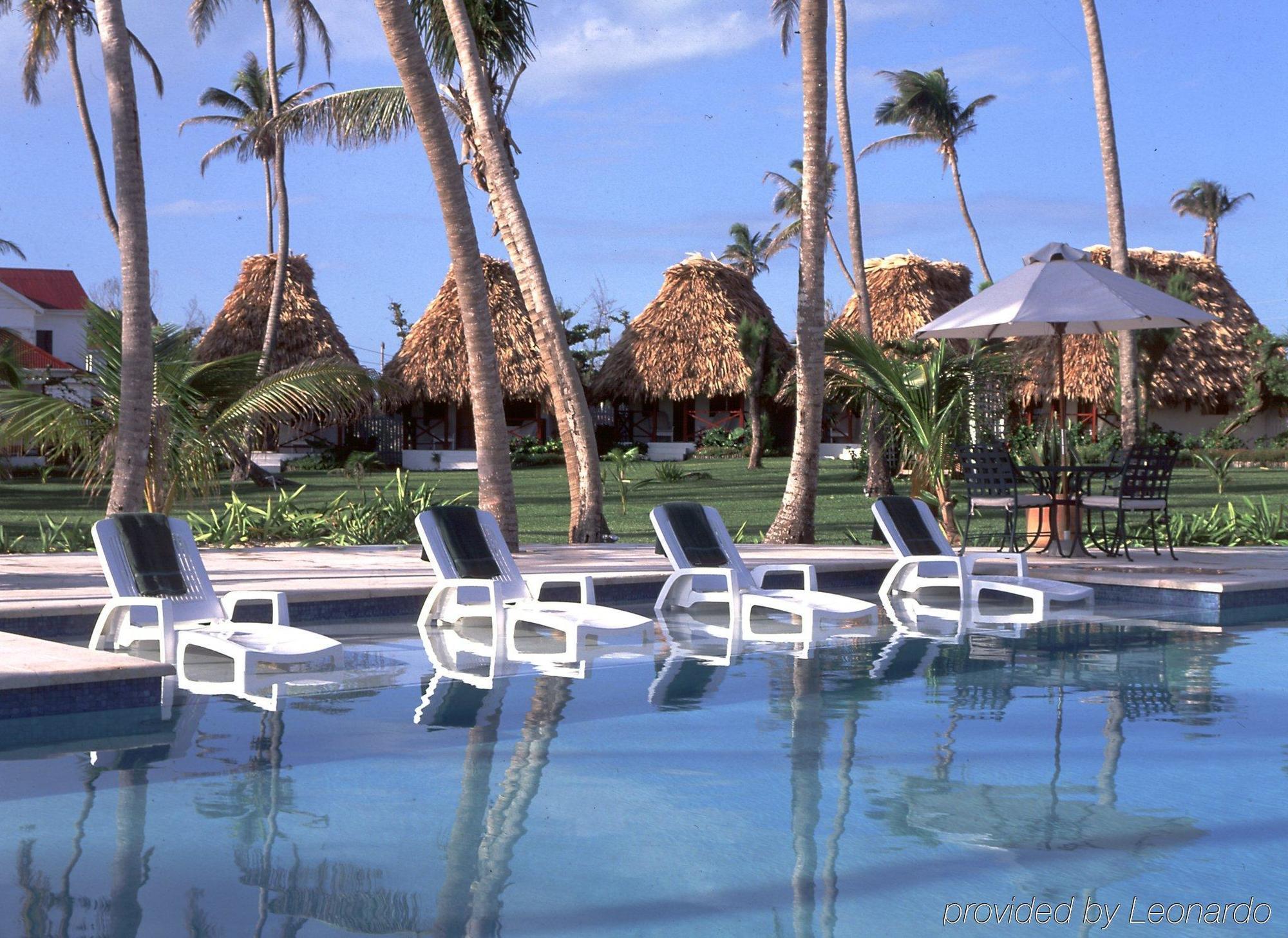Victoria House Resort & Spa San Pedro  Exterior photo