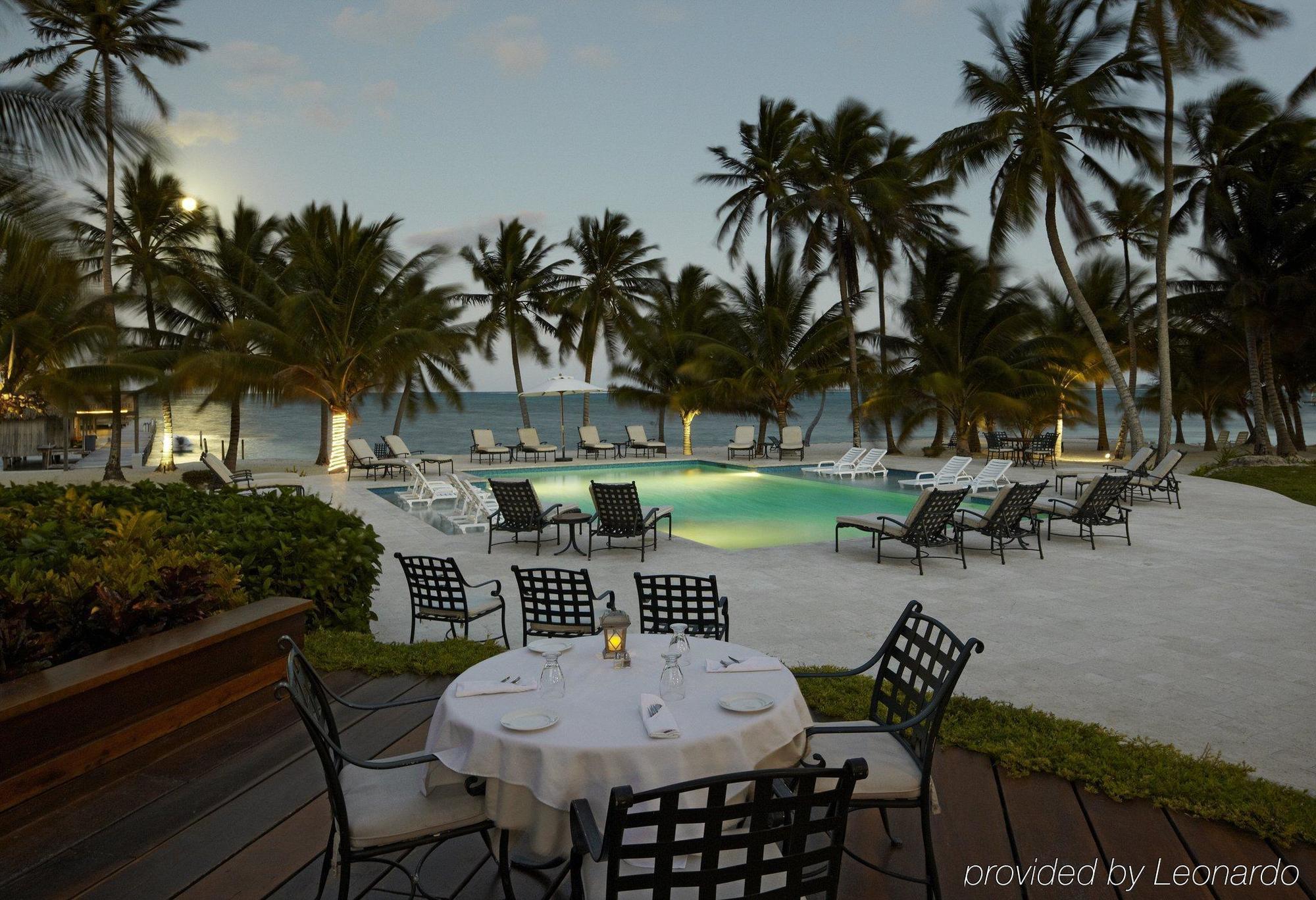 Victoria House Resort & Spa San Pedro  Exterior photo